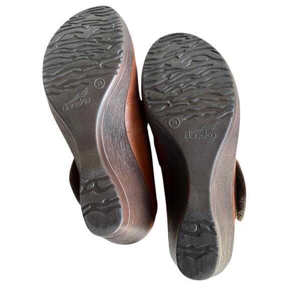 Dansko Size 38EU Size 7.5-8 US Brown Leather Wedge Mary Janes Fall Professional - Picture 7 of 7